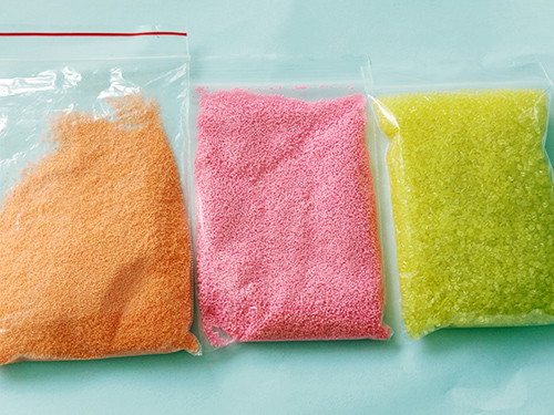 彩色胶粒对比相